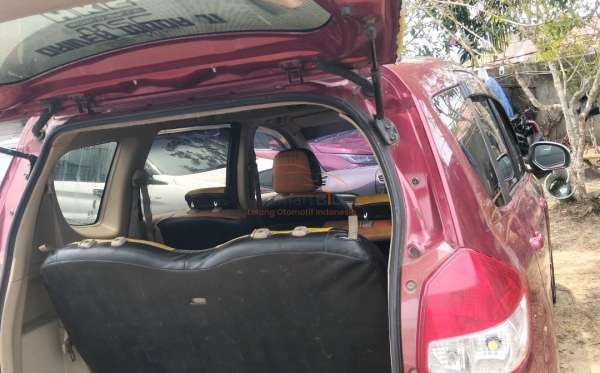 SUZUKI  ERTIGA  DX