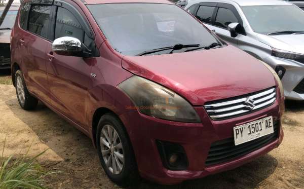 SUZUKI  ERTIGA  DX
