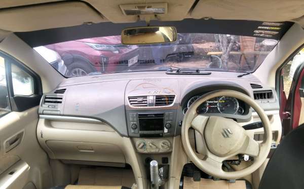 SUZUKI  ERTIGA  DX