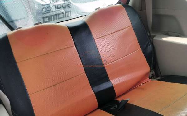 SUZUKI  ERTIGA  DX