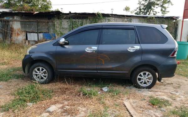 TOYOTA AVANZA 1.3 G