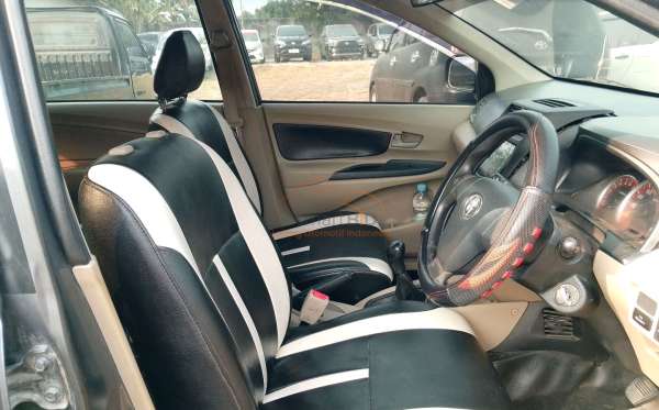 TOYOTA AVANZA 1.3 G