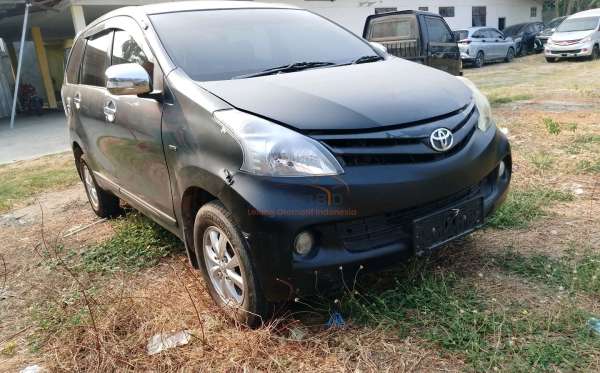TOYOTA AVANZA 1.3 G