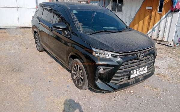TOYOTA AVANZA