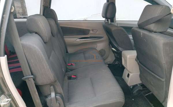 TOYOTA AVANZA 1.3 G