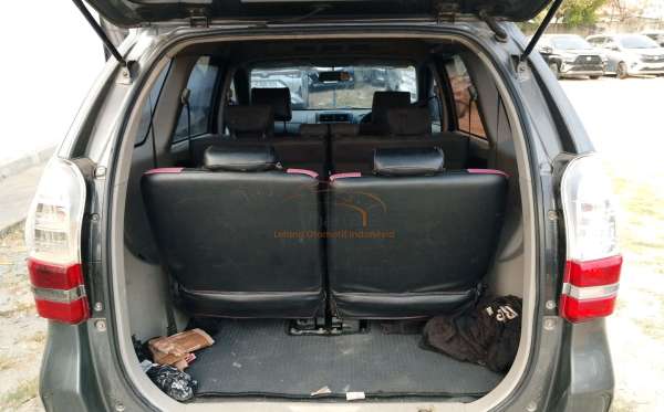 TOYOTA AVANZA 1.3 G