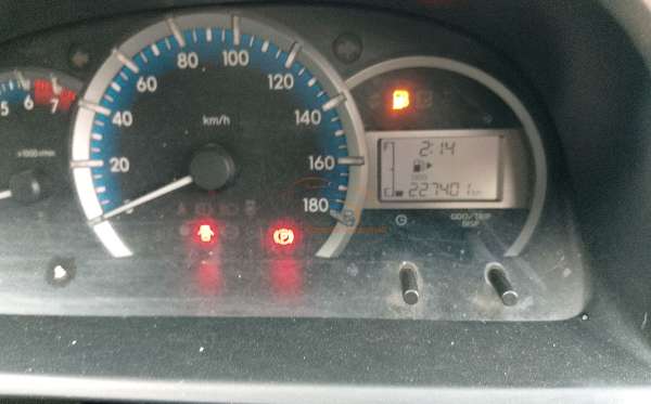 TOYOTA AVANZA 1.3 G