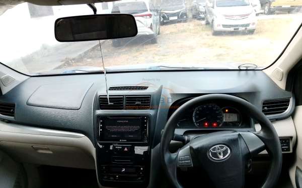 TOYOTA AVANZA 1.3 G