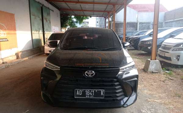 TOYOTA AVANZA