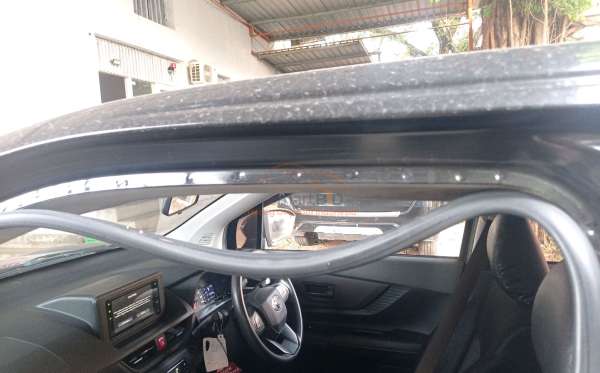 TOYOTA AVANZA