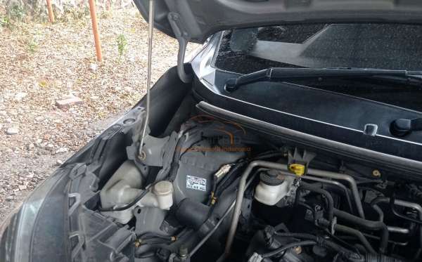 TOYOTA AVANZA