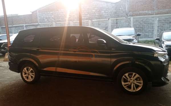 TOYOTA AVANZA