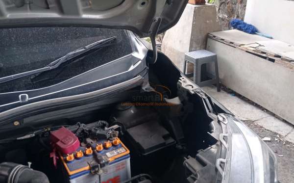 TOYOTA AVANZA