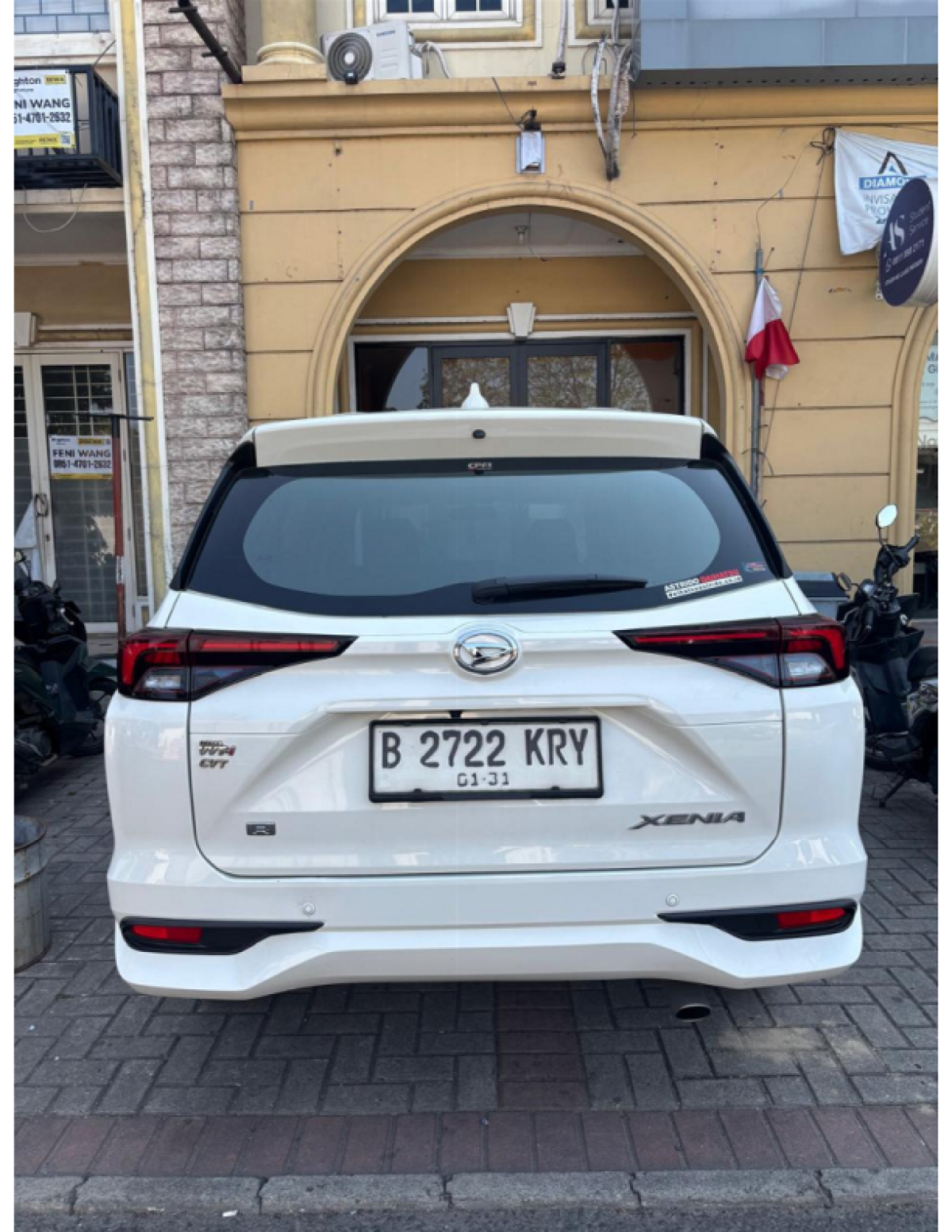 DAIHATSU XENIA  R