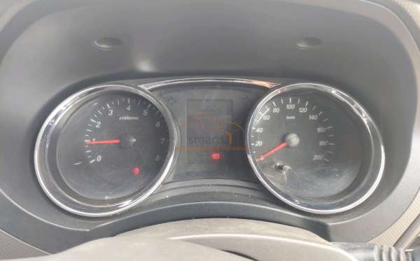 WULING CONFERO