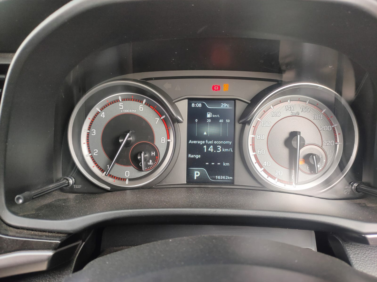 SUZUKI XL7