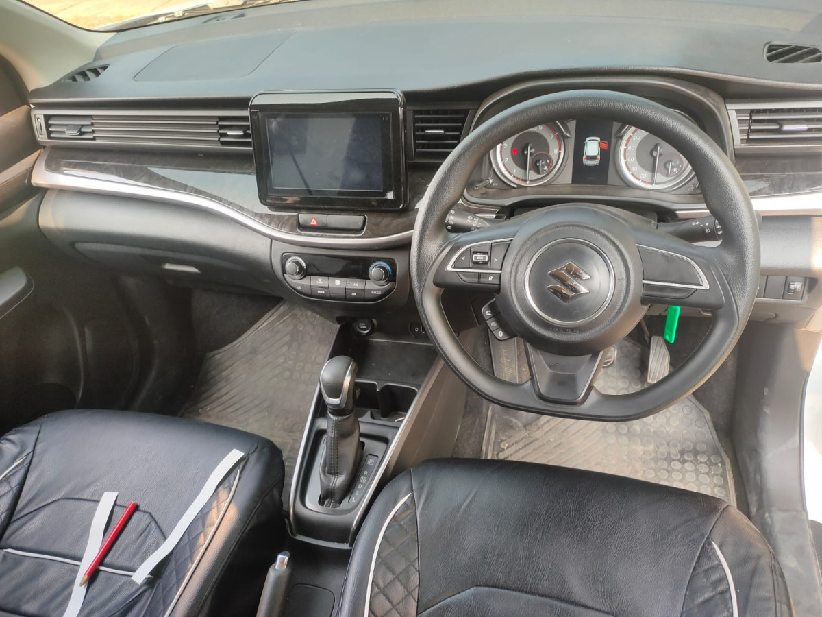 SUZUKI XL7