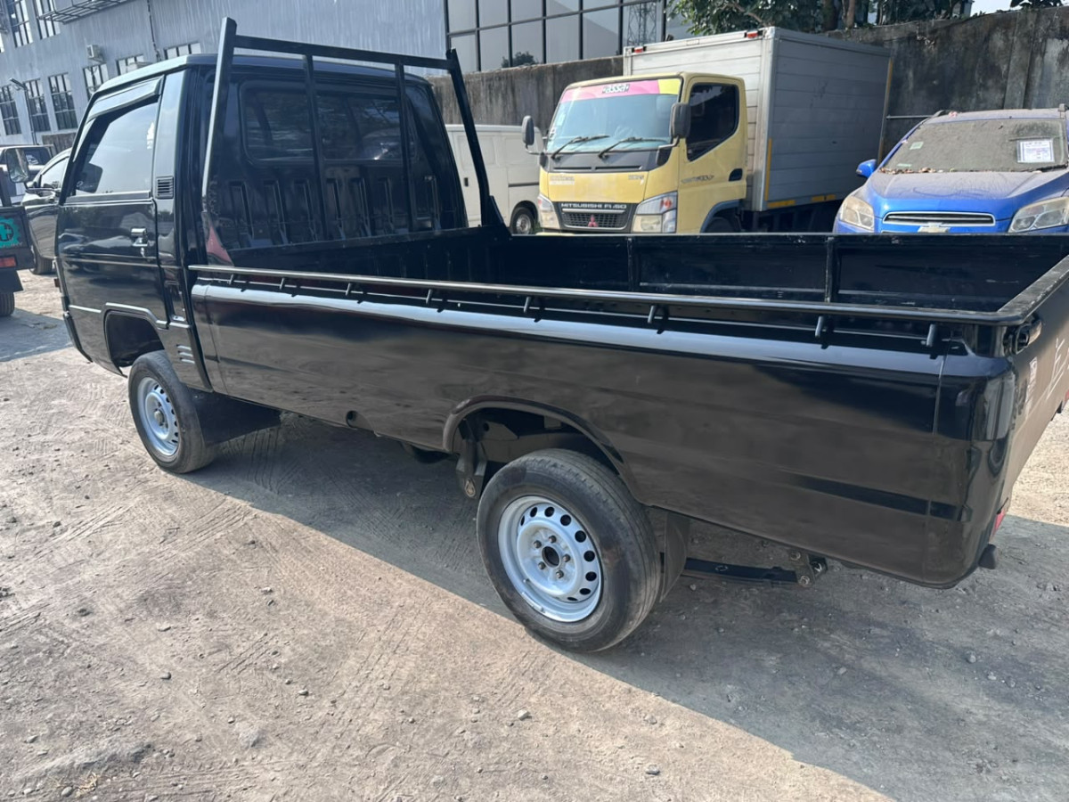 MITSUBISHI  L 300 L300 PU FB-R (4X2)