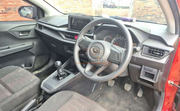 DAIHATSU AYLA 1.2R