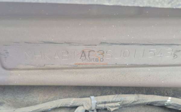 DAIHATSU AYLA 1.2R