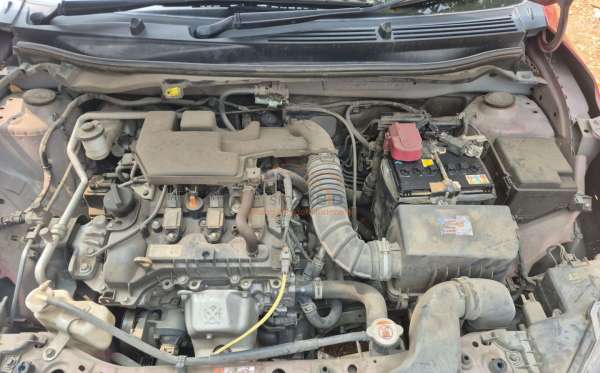 DAIHATSU AYLA 1.2R
