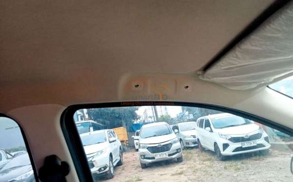 DAIHATSU SIGRA D