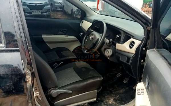 DAIHATSU SIGRA D