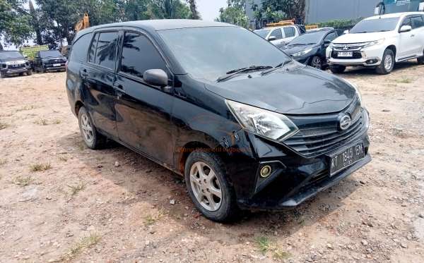 DAIHATSU SIGRA D