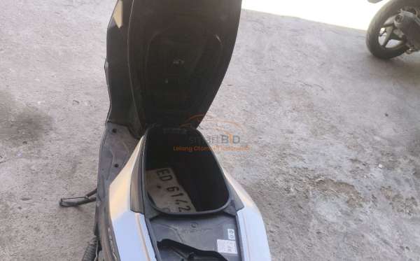 HONDA  BEAT