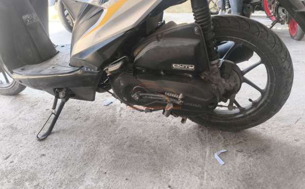 HONDA  BEAT