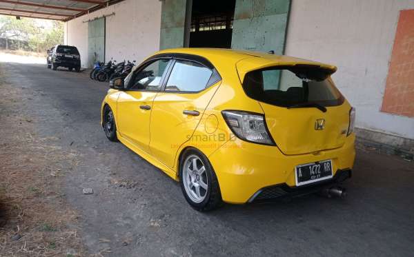 HONDA BRIO