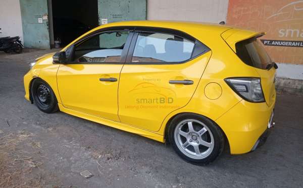 HONDA BRIO