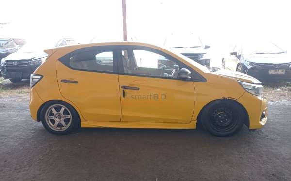 HONDA BRIO