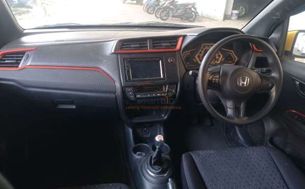 HONDA BRIO