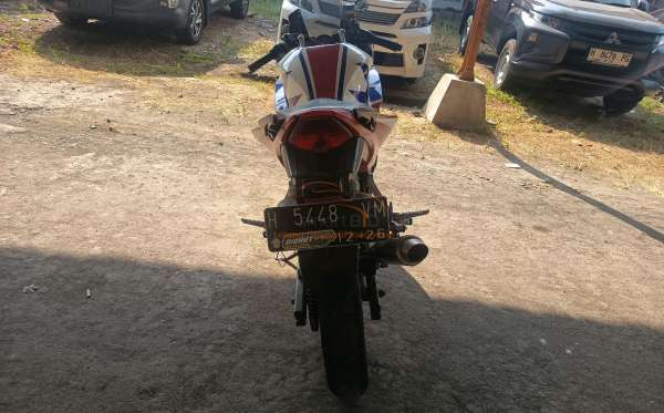 HONDA CBR 150