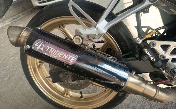 HONDA CBR 150