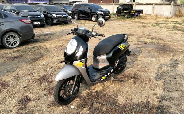 HONDA SCOOPY