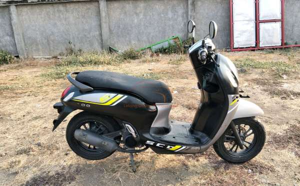 HONDA SCOOPY