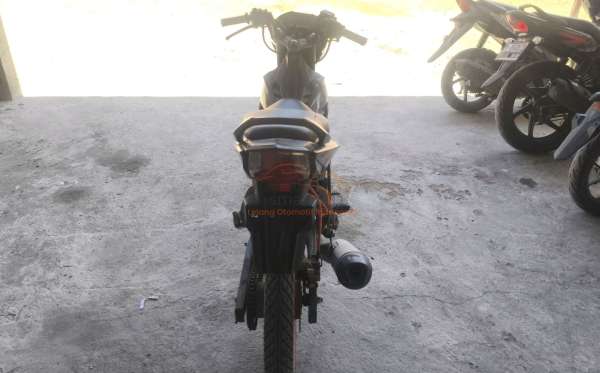 HONDA SONIC 150 R