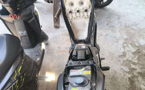 HONDA SONIC 150 R