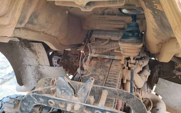 MERCEDES BENZ  AXOR  2528 CH (6X4)