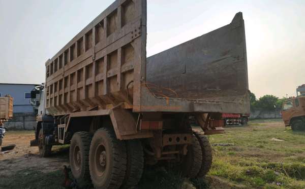 MERCEDES BENZ  AXOR  2528 CH (6X4)