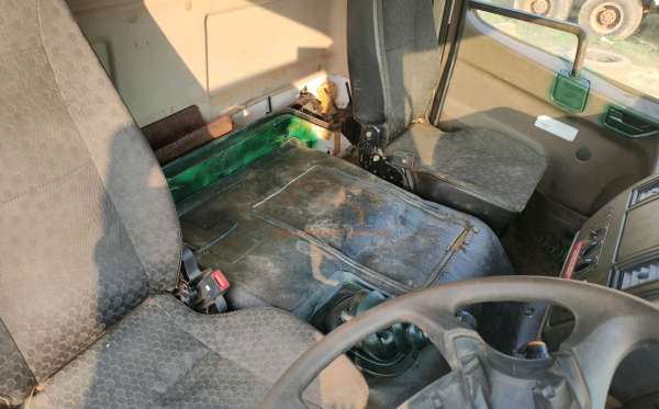 MERCEDES BENZ  AXOR  2528 CH (6X4)