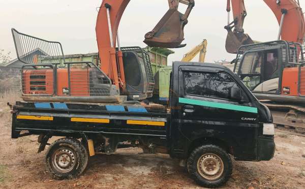 SUZUKI  CARRY  PU