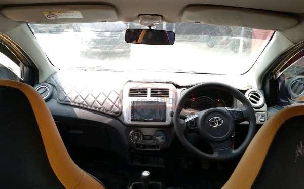 TOYOTA AGYA