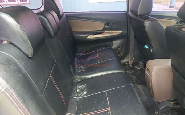 TOYOTA  AVANZA  1.3 G