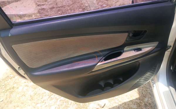TOYOTA  AVANZA  1.3 G