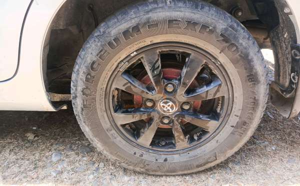 TOYOTA  AVANZA  1.3 G