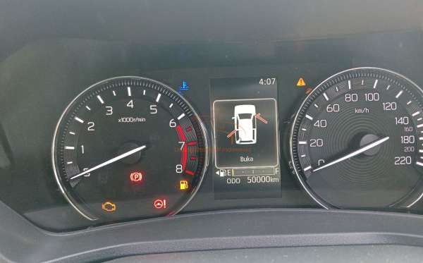 TOYOTA AVANZA
