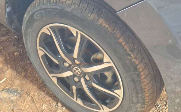 TOYOTA CALYA 1.2 G A/T